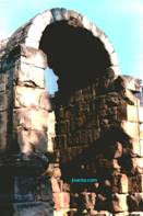 Caspe mausoleo.JPG