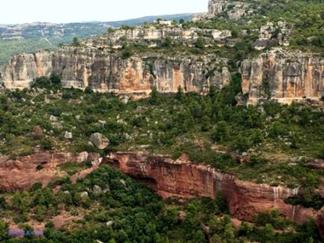 Siurana estratos.jpg